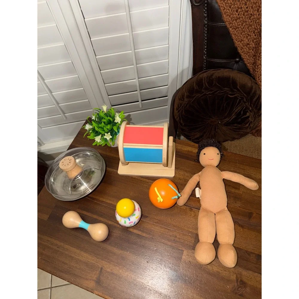 Lovevery Montessori Baby Toy Bundle Spinning Rainbow Magic Tissue Box Doll Set